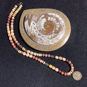 💰 𝕊 𝕠 𝕝 𝕕 💰 Dragon Earth Necklace from Desert Beads Jewelry